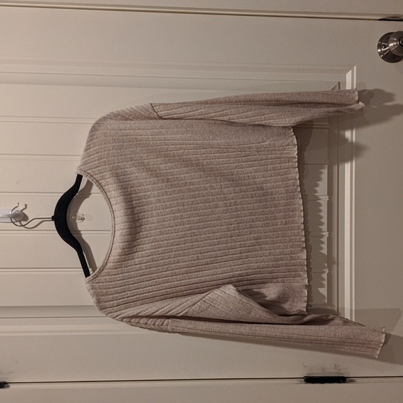 Shein sweater - Picture 2 of 2